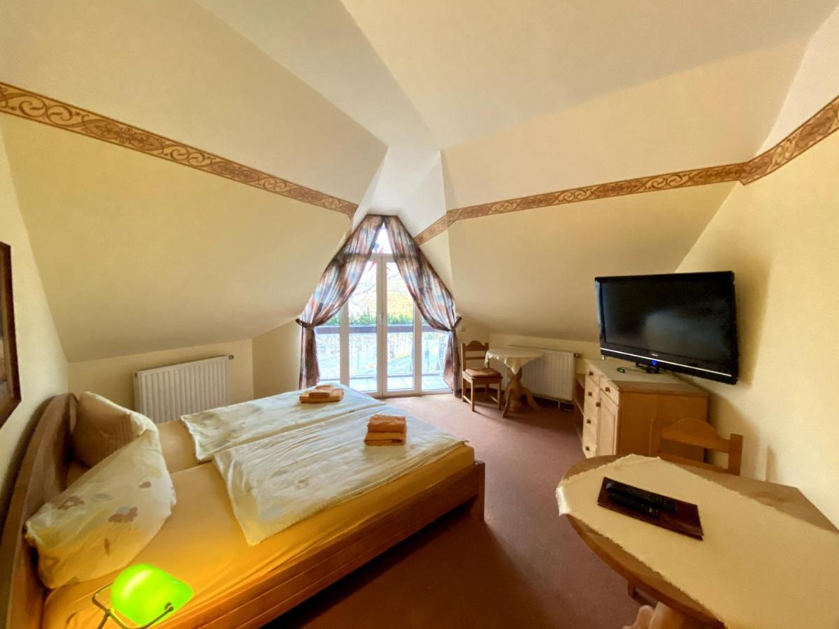 Haus Belger Hotel Großziethen Екстериор снимка